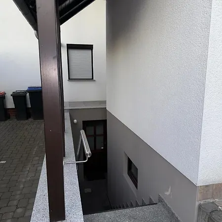 Διαμέρισμα Neu Damrau *